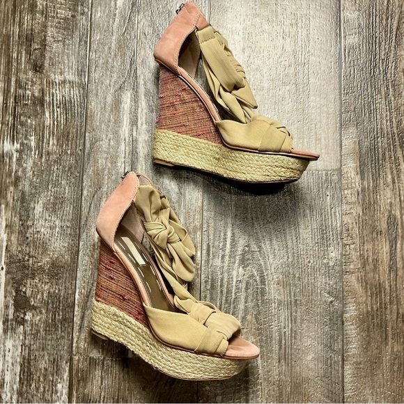 RACHEL Rachel Roy Tan and Pink Wedge Sandals Size 7 - Picture 1 of 12